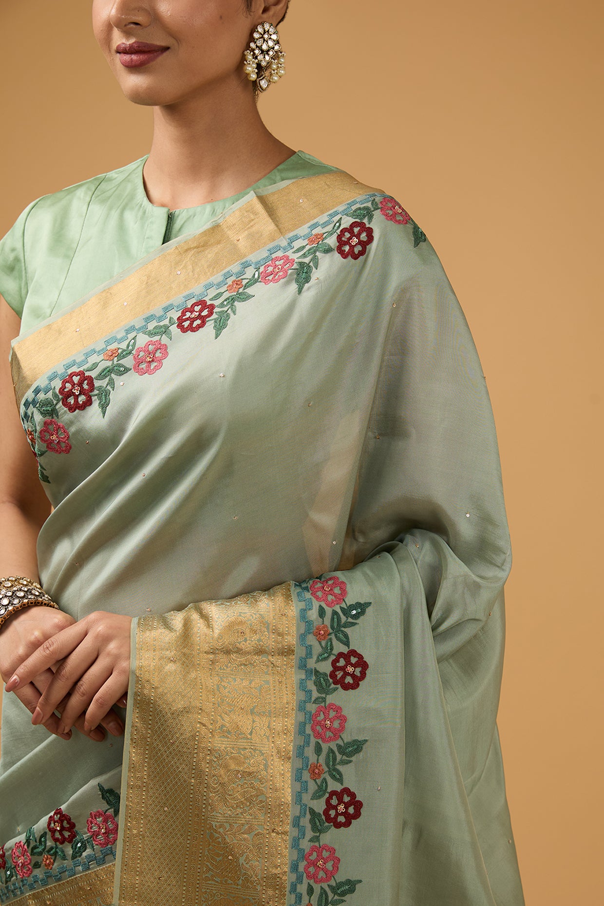 Elegant Green Silk Saree with Floral Embroidery