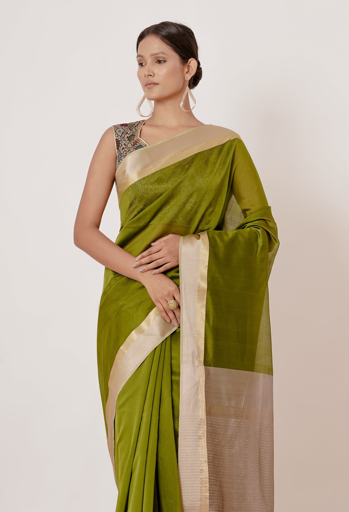 Olive Green Maheshwari Saree with Brocade Blouse