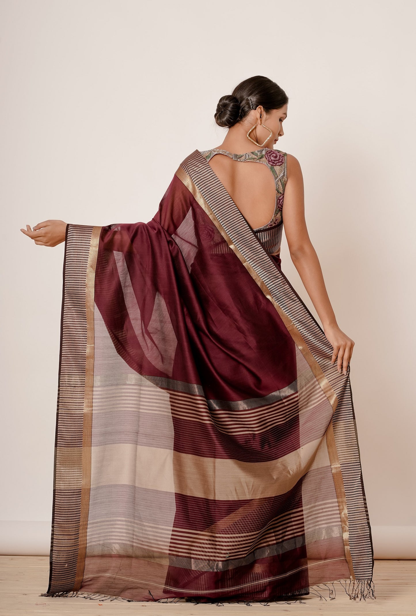 Maroon Maheshwari Silk Saree with Grey Blouse
