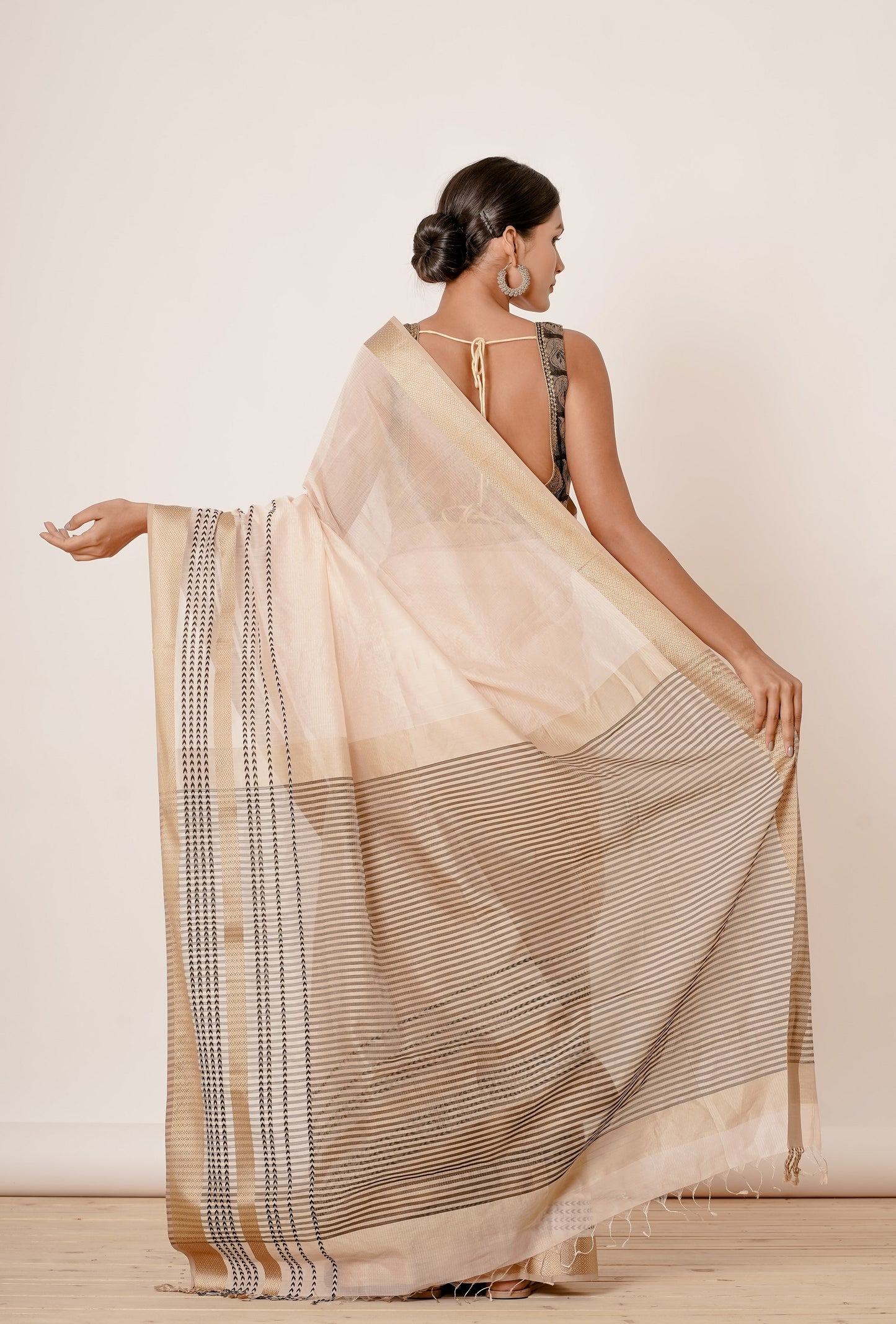 Gold Maheshwari Silk Saree with Black Backless Blouse