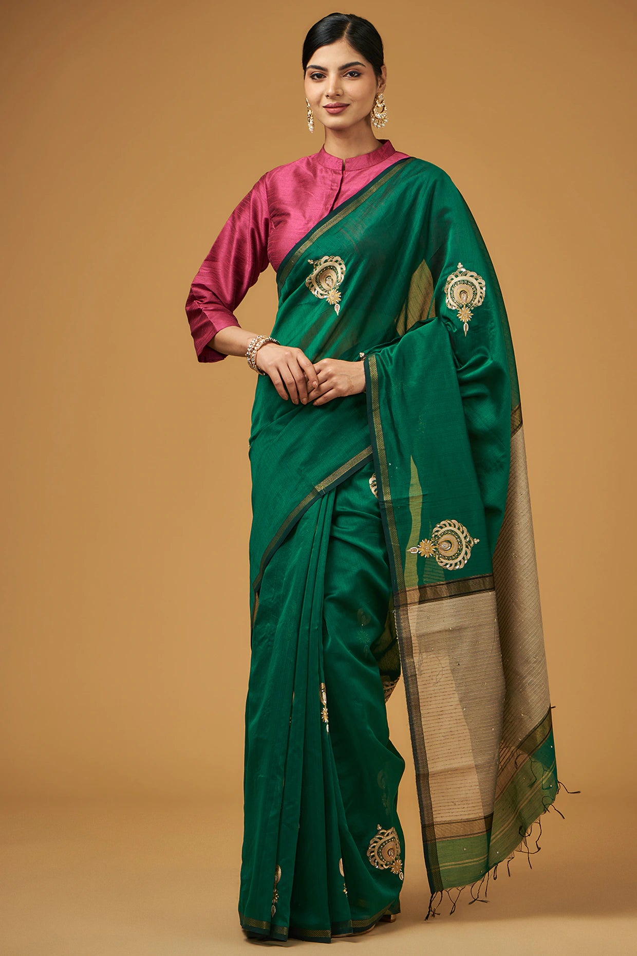 Green Maheshwari Cotton Silk Boota Embroidered Handwoven Saree Set