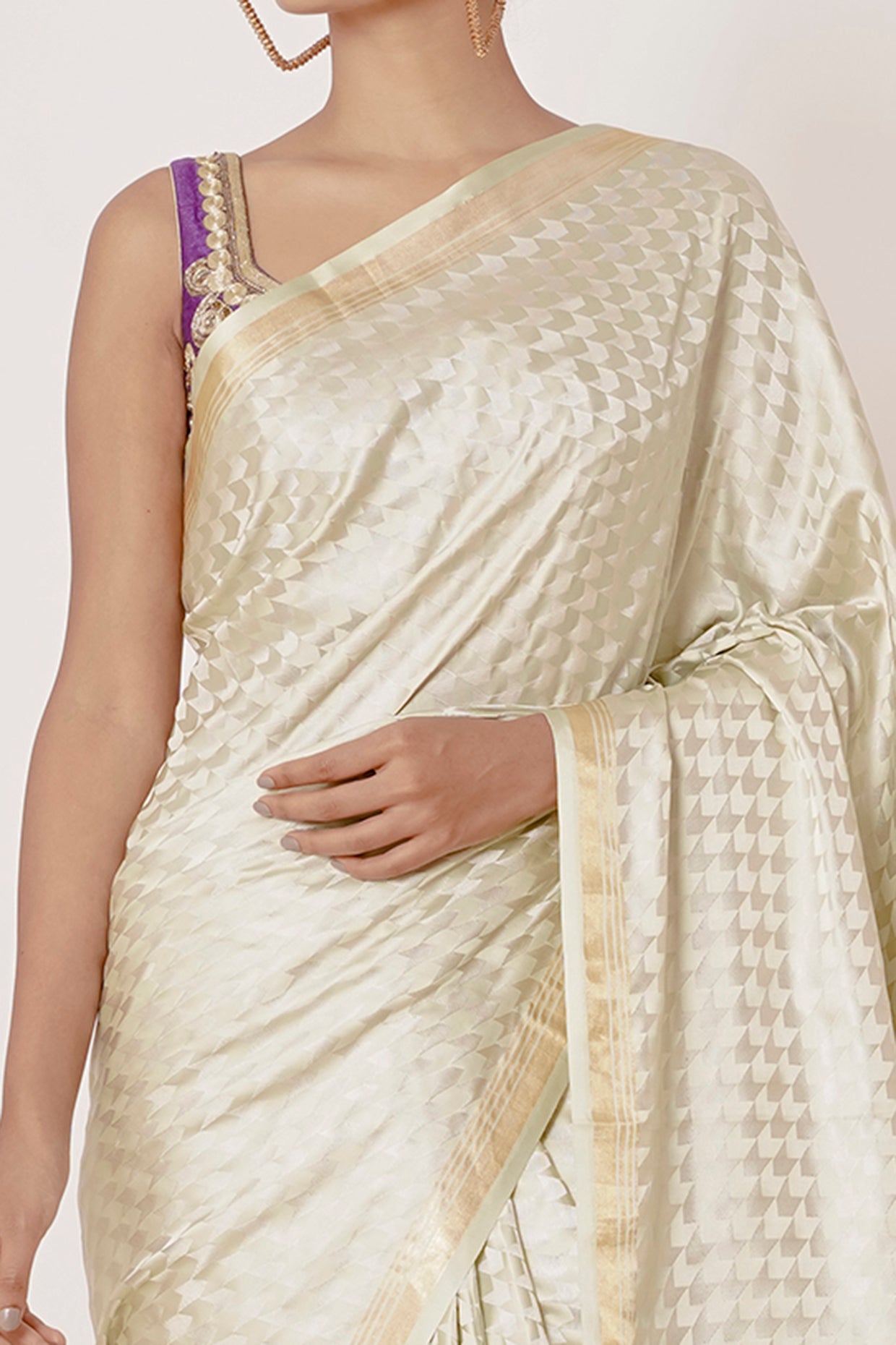 Ivory Banarasi Silk Saree with Violet Gold Zari Embroidered Blouse