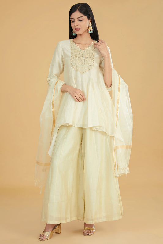 Light Pista Green Cotton Silk Floral Embroidered Kurta Set