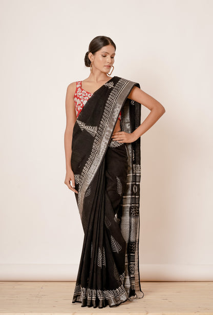 Gold Maheshwari Silk Saree with Black Backless Blouse