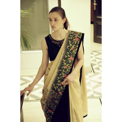 Gold &amp; Black Sari