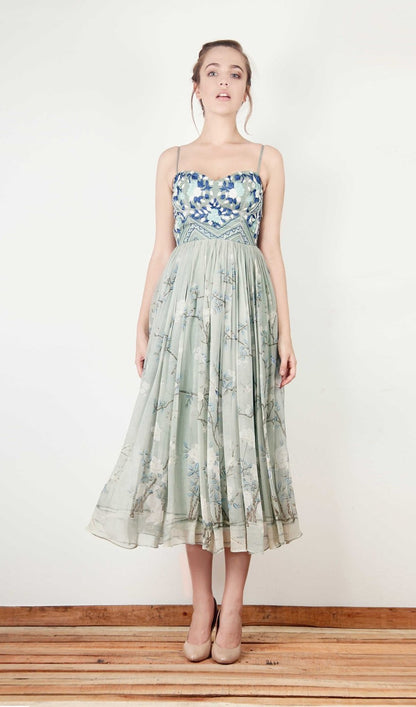 Sap green vintage maxi summer dress